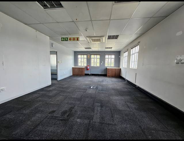6,242M² WAREHOUSE TO LET IN RANDJESPARK
